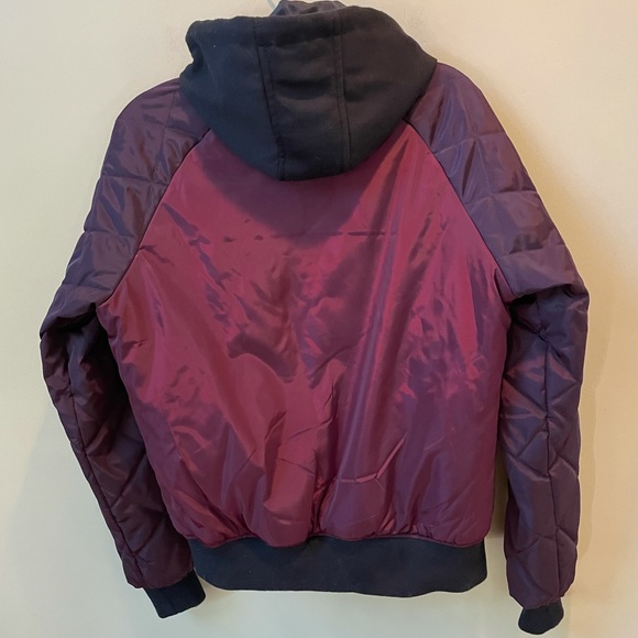 American Rag men’s burgundy hooded bomber jacket small - Picture 7 of 13